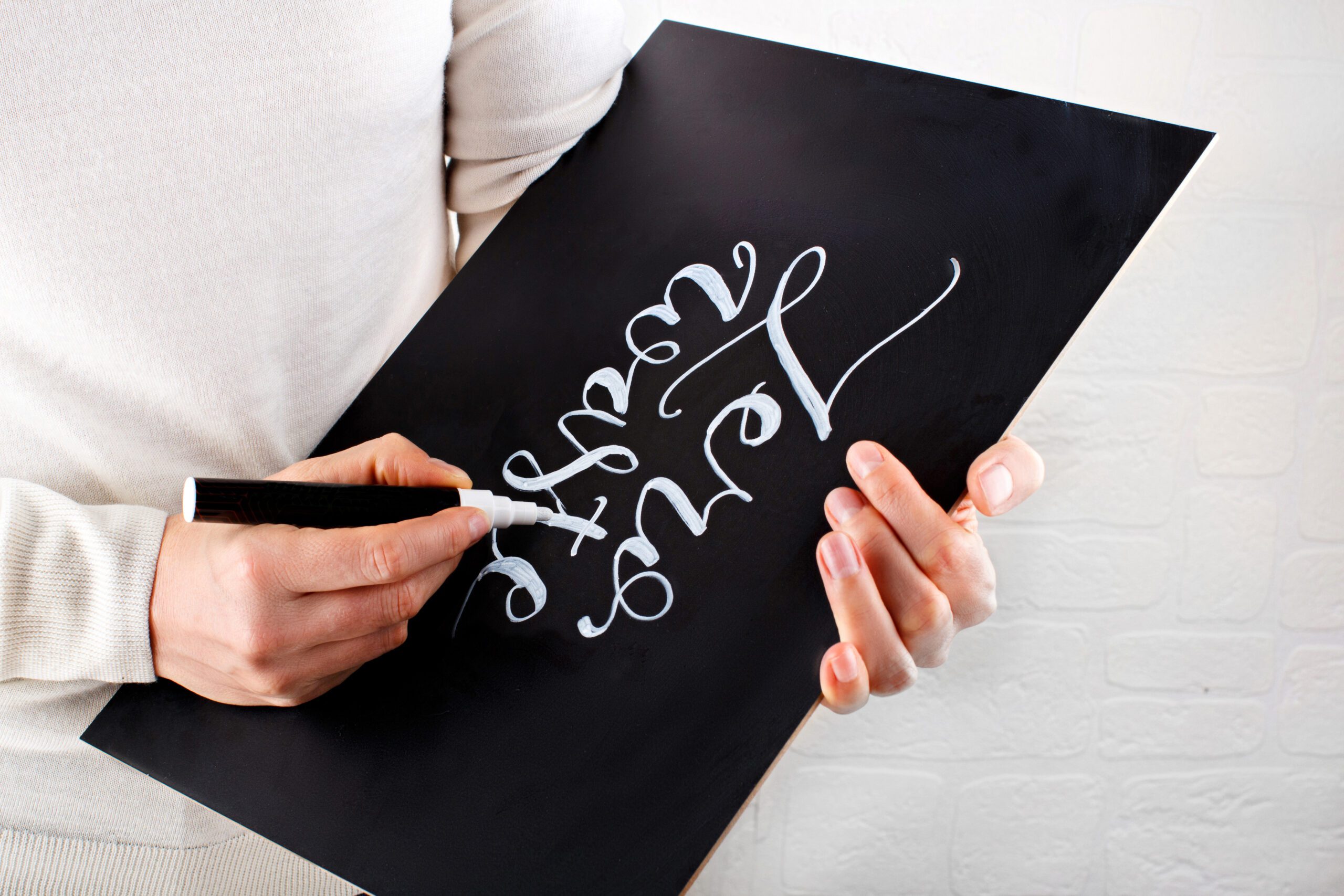 Tendencia del diseño gráfico tipografía creativa y personalizada